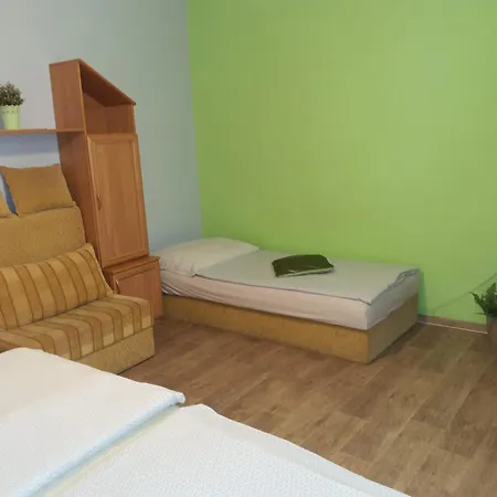 Cech Homestay *